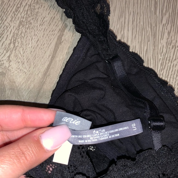 Black lace bralette - Picture 3 of 3